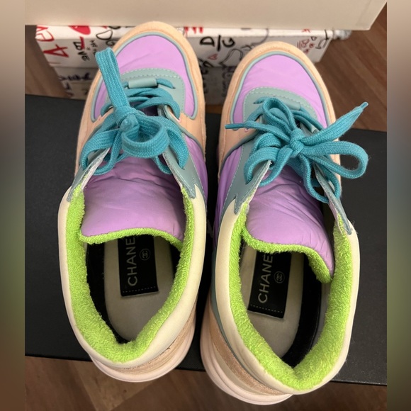 Chanel Sneakers!! - Picture 5 of 12